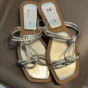 Azalea Wang | Elegant Gold Knot Sandals size 8